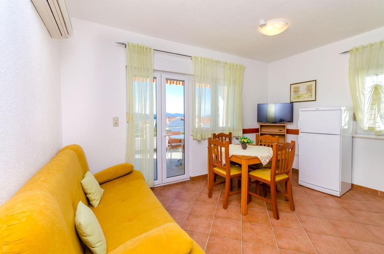 Apartments Palm Tree Trogir Extérieur photo