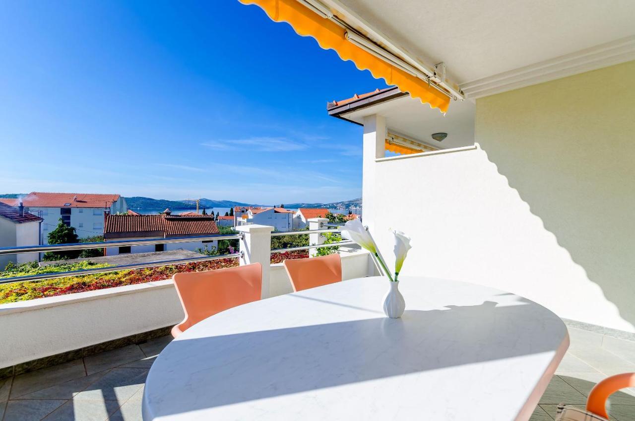 Apartments Palm Tree Trogir Extérieur photo